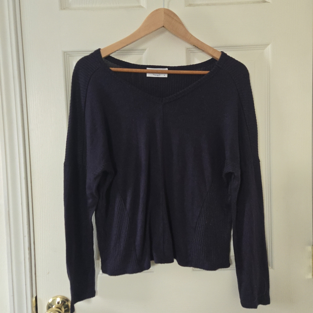 Lavender Field Soft Knit Long Sleeve Top Shirt Aesthetic Size M